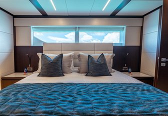 Charter yacht CYNDERELLA berth in a guest cabin