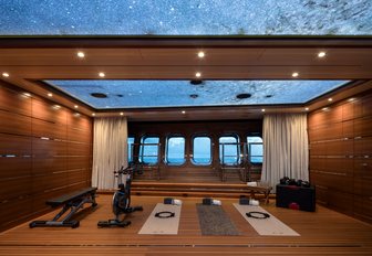 Charter yacht BLACK PEARL overview of gym with equipment