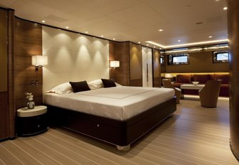 Bedroom on board FIDELIS