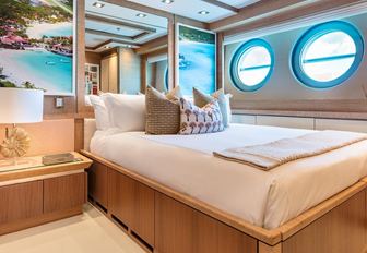 Charter yacht NORMA JEAN guest cabin with two portholes