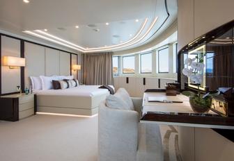 Charter yacht ROMA master cabin with central berth