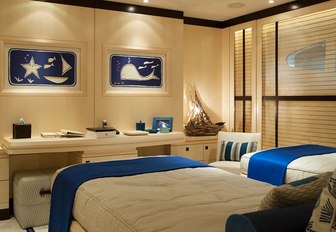 Twin cabin on superyacht Sea Rhapsody