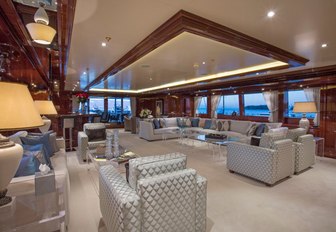 The elegant furnishings found on board motor yacht 'Double Down'