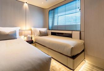 Charter yacht OWO twin cabin