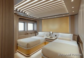 Charter yacht O'MADELEINE twin cabin