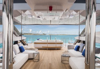 spa pool on sundeck of luxury yacht vista blue