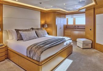 Charter yacht OASIS master cabin overview with windows