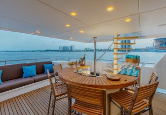 Bar area on superyacht LIONSHARE