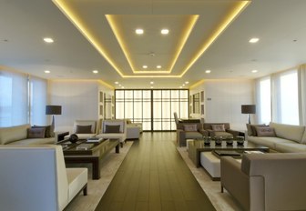 crisp, contemporary main salon on board luxury yacht SIREN