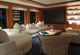 Charter yacht SOLACE upper salon lounge area