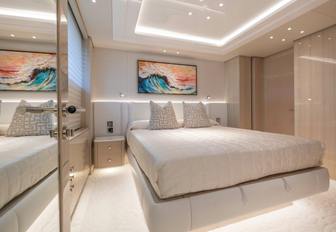Superyacht charter PERSEVERANCE guest cabin