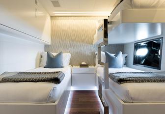 Charter yacht BEACHOUSE twin cabin overview with pullman