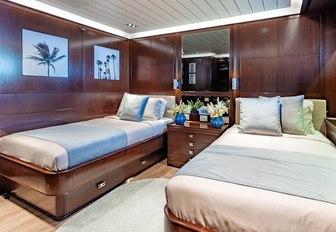 Charter yacht GALILEO twin cabin