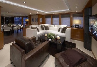 lounge area in main salon of superyacht destiny