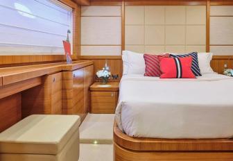 Charter yacht BEST OFF guest cabin