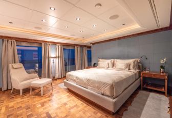 Charter yacht CARINTHIA VII guest cabin with double berth