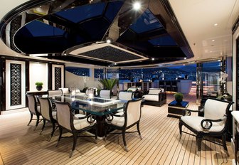 The alfresco dining area on board Benetti superyacht Lioness V