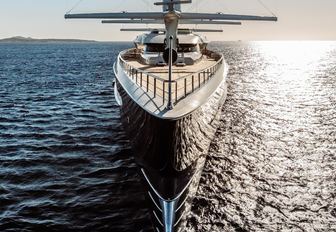 Charter yacht BLACK PEARL bow at sea