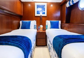 Charter yacht ESCAPE twin cabin