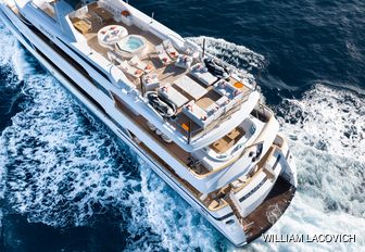 Charter yacht SOLAFIDE overhead view underway