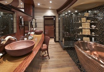 usher yacht bathroom