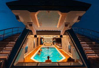 Beach club on superyacht TATIANA