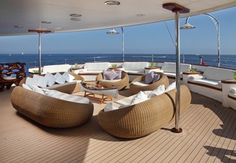 Seating on Sherakhan deck