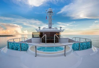 The sundeck Jacuzzi on offer with superyacht DREAM