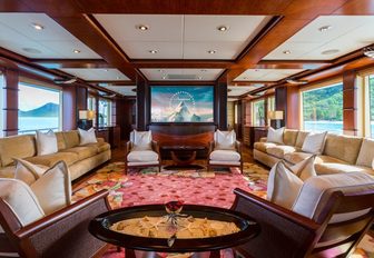 The main salon and film screen belonging to M/Y USHER