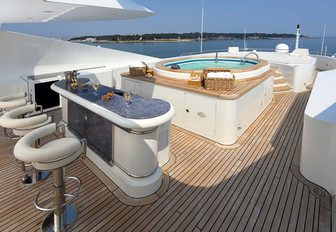 bar and Jacuzzi on the sundeck of charter yacht JAGUAR 