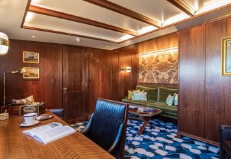 Charter yacht MARALA study 