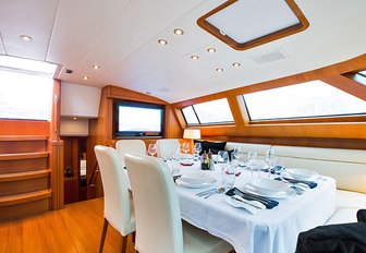 dining area in main salon of luxury yacht RAPTURE 