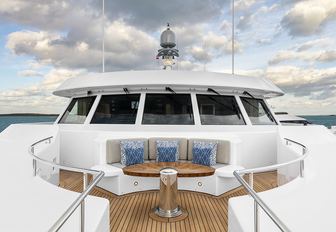 foredeck seating area on board luxury yacht BROADWATER 