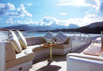 secluded seating on the foredeck of luxury yacht MAJESTIC 