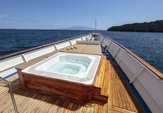 spa pool and sun pads on the bow of luxury yacht GRACE 