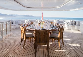gorgeous alfresco dining area on upper deck aft of charter yacht TURQUOISE 