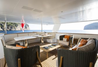Outdoor seating onboard charter yacht MQ2
