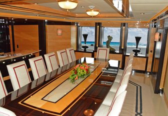 The formal interior dining of luxury yacht Lady Sheridan
