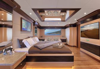contemporary styled master suite on board motor sailor MEIRA 