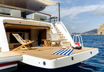 beach club onboard luxury superyacht charter