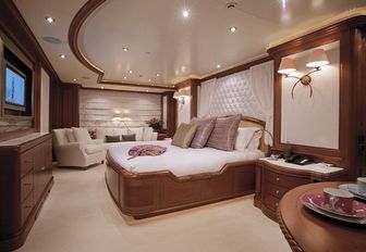 owner's suite on luxury charter yacht JO