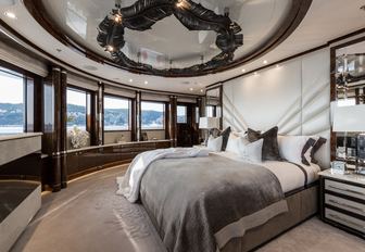 master suite with 180-degree views aboard charter yacht 11/11 