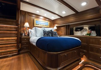 Master suite on board sailing yacht MARAE