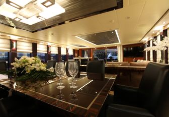 dining room on charter yacht grey matters