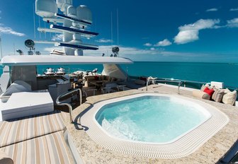 The Jacuzzi featured on the sundeck of M/Y 'Remember When'