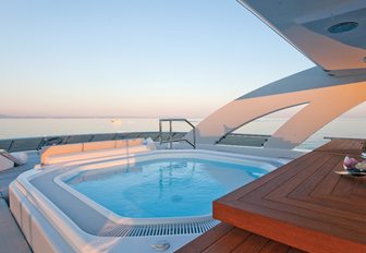 Jacuzzi situated on the sundeck of luxury yacht JEMS