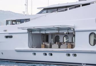 Superyacht OCEANA Joins The Charter Fleet With Special Offer photo 4