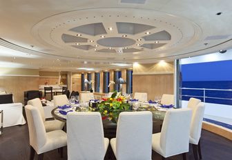 The alfresco dining on board luxury yacht KINTA