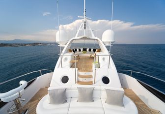 Superyacht SALU Reduces Rate By 50% For France Charter Vacation photo 3