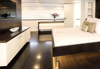 master cabin on motor yacht infinity pacific 